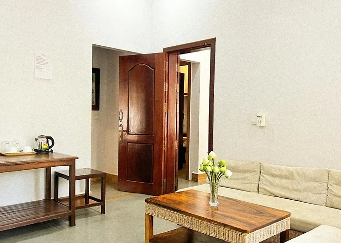 Sanna Hotel 3*