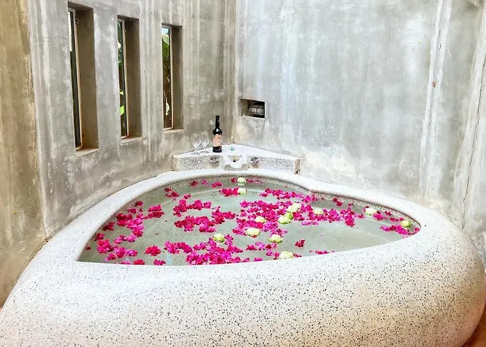 Sanna Hotel 3*